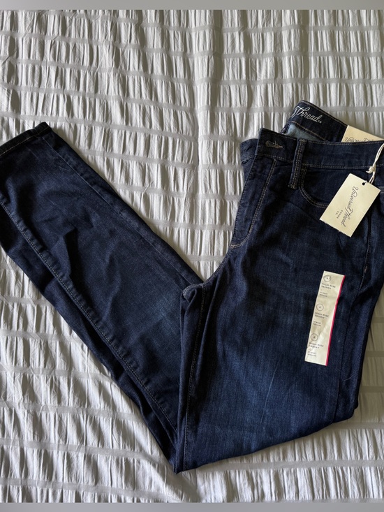 Universal Thread Denim - Universal Thread Women's Dark Indigo Skinny Jeans